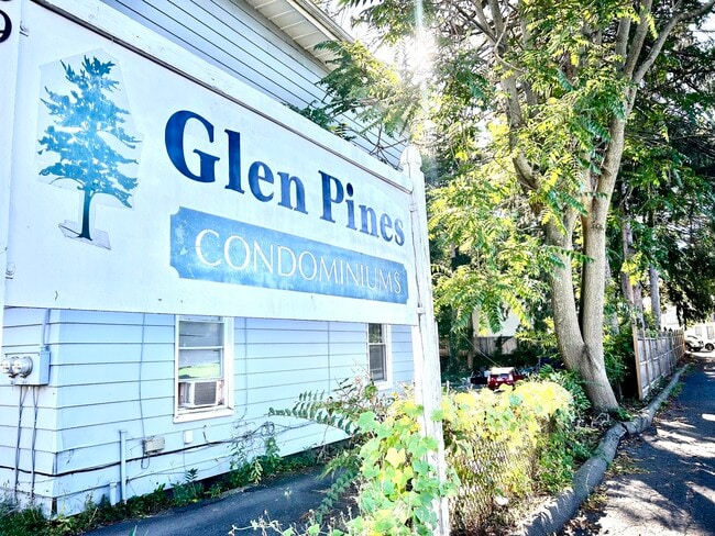 Foto del edificio - 239 Glen St