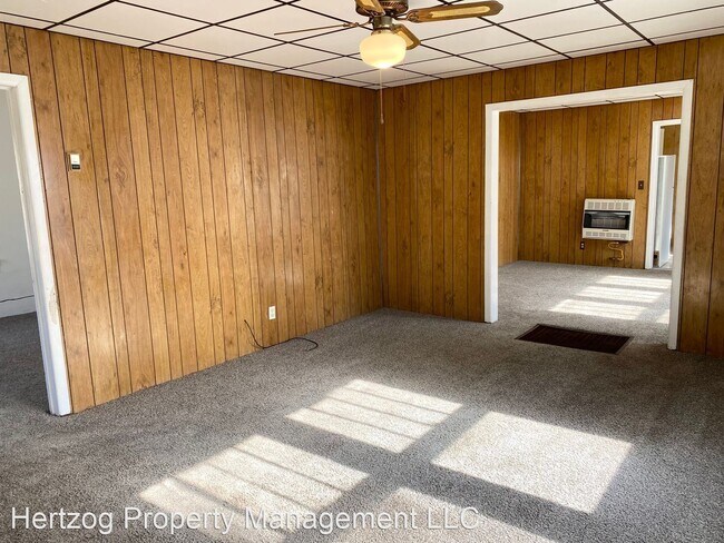 Foto del edificio - 2 br, 1 bath House - 425 S Elm