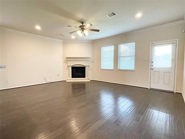 Building Photo - 3010 Overbrook Meadow Ln