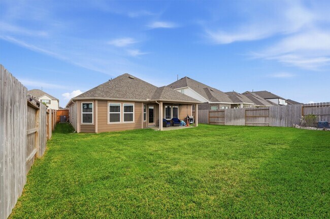 Foto del edificio - 8611 Pier Cove Dr