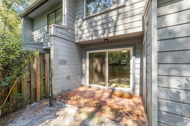 Building Photo - 3075 NW 28th Cir