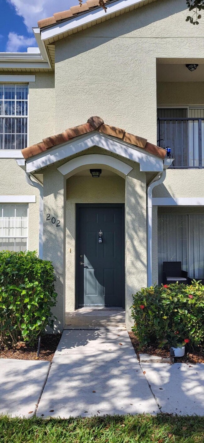 Foto del edificio - 128 SW Peacock Blvd
