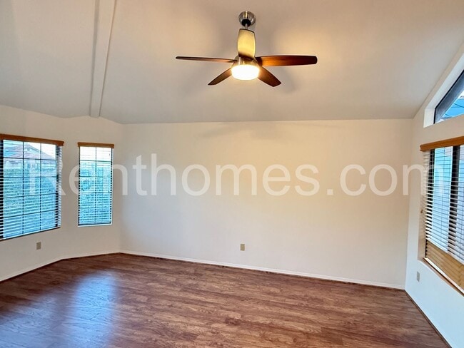 Building Photo - 14265 Marianopolis Way