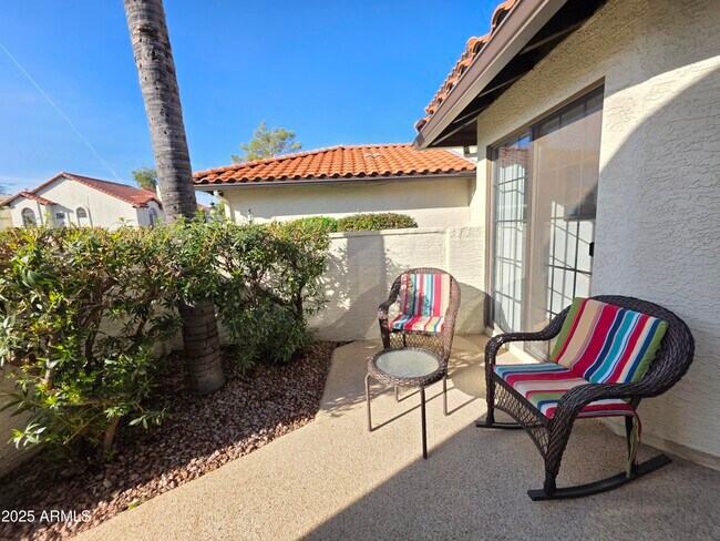 Foto del edificio - 11011 N 92nd St