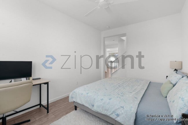 Building Photo - 202 Martos Ct