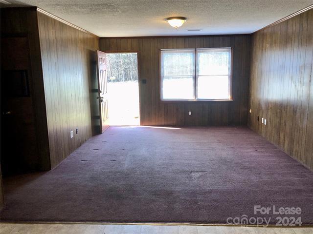 Foto del edificio - 208 Sunny Hill Dr