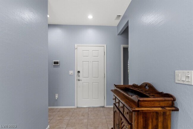 Foto del edificio - 7460 Lintwhite St