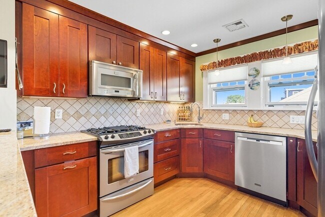 Foto del edificio - 40 Cottage Park Rd