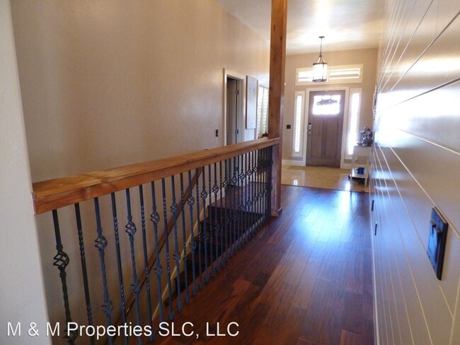 Building Photo - 6 br, 4 bath House - 11118 S Cadbury Dr