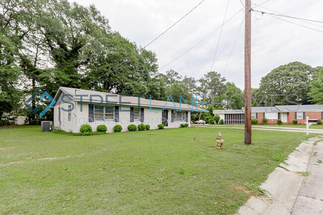 Building Photo - Charming 3 Bedroom in Perry!