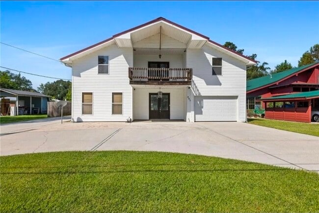 Building Photo - 341 N 8th St