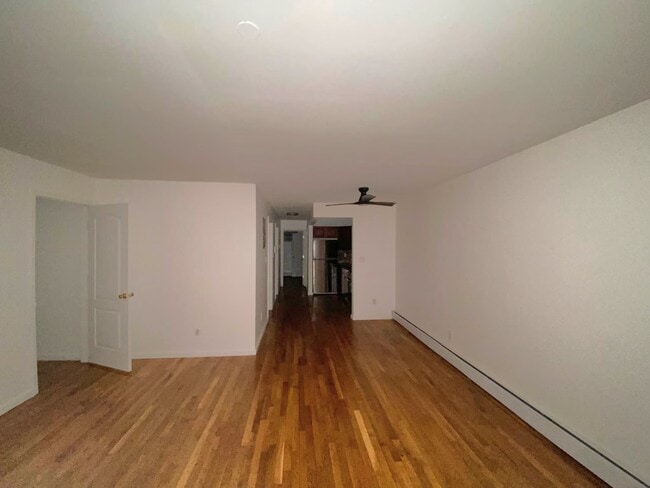 Building Photo - 146-41 228th St