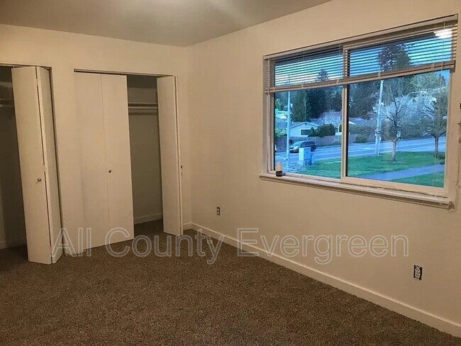 Foto del edificio - 1540 29th St SE