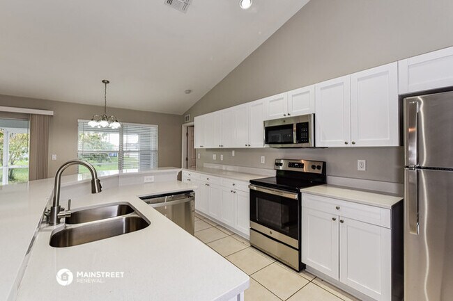 Building Photo - 4309 10th St W