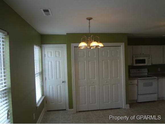 Building Photo - 4136 Brook Creek Ln