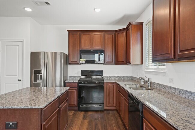 Foto del edificio - 329 Paso Fino Dr