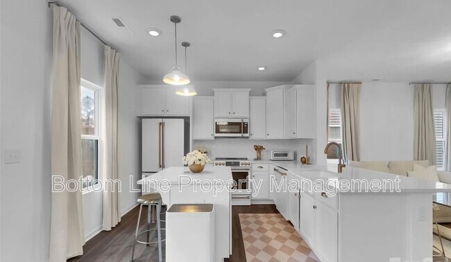 Foto del edificio - 242 Lacewing Dr