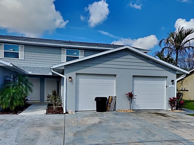 Photo - 542 Verbena Ct Townhome