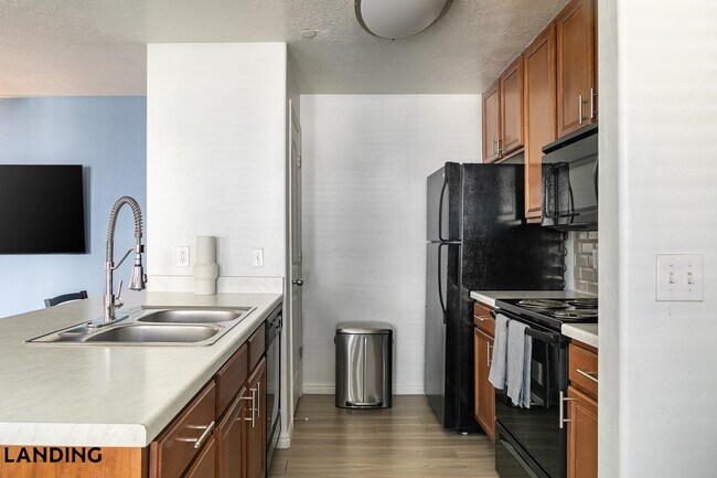 Foto del edificio - 5657 W Barn Rd