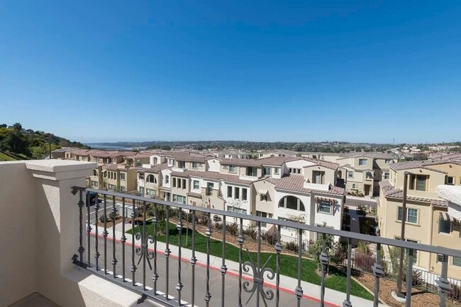 Interior Photo - Luxury Townhomes located in the heart of L...