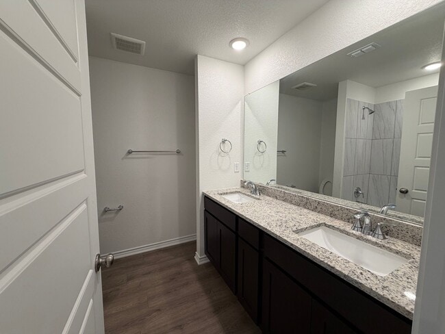 Building Photo - 3900 Sugar Hackberry Trl