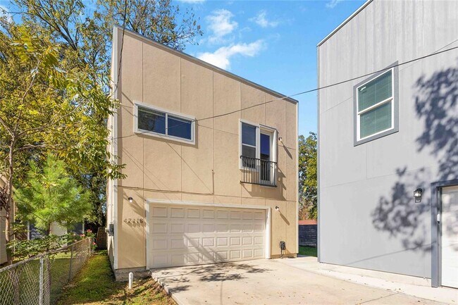 Foto del edificio - 4711 Sayers St