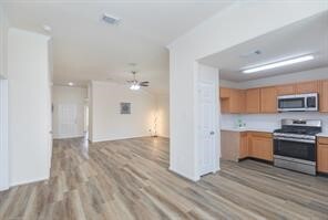 Foto del edificio - 16518 Pademelon Dr