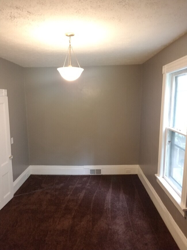 Building Photo - 1075 South Clinton Ave #1