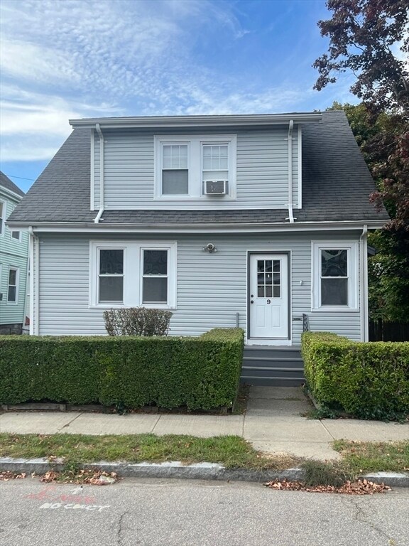 Primary Photo - 9 N Central Ave