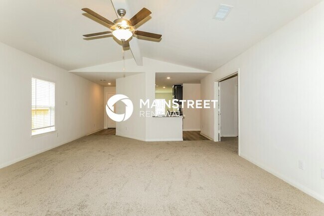 Foto del edificio - 4 Bedroom Pet-Friendly Home in Magnolia, TX with Main Street Renewal