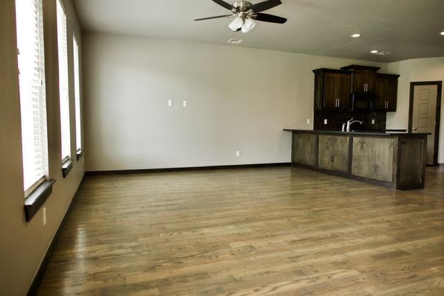 Foto del edificio - 705 S Jenkins Ave