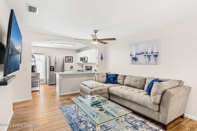 Foto del edificio - 1030 Luminary Cir