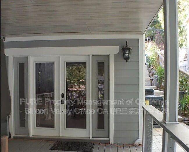 Foto del edificio - 21518 Almaden Rd