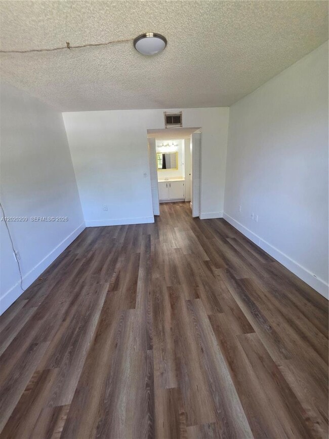 Building Photo - 4374 NW 9th Ave