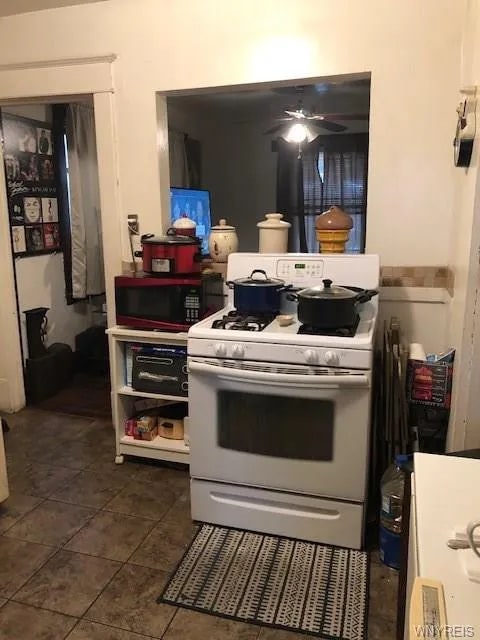 Building Photo - 730 Norfolk Ave