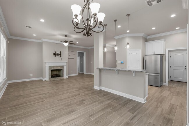Building Photo - 46 Crowder Dr
