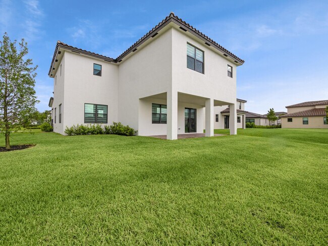 Building Photo - 1325 Whitcombe Dr