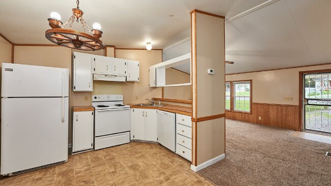 Foto del edificio - Coming Soon: 3BR, 2BA house in Greenbrier ...