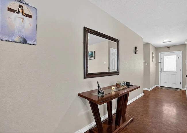 Building Photo - 1115 Milltown Rd