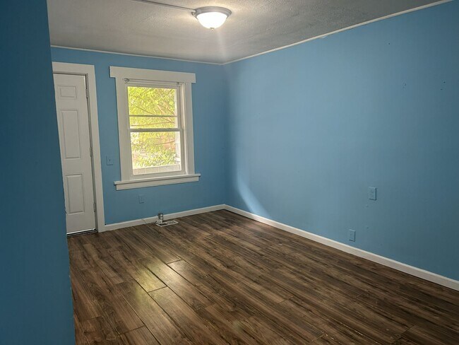 Foto del edificio - 3149 W 32nd St