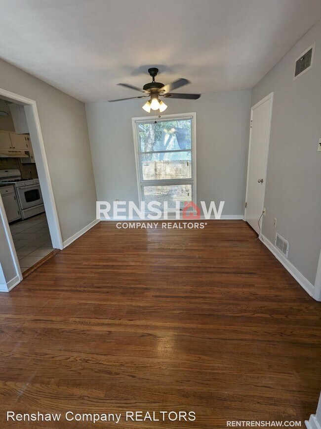 Building Photo - 3 br, 1.5 bath House - 4468 Mallory Ave
