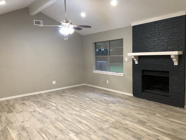 Foto del edificio - 25419 N Broken Bough