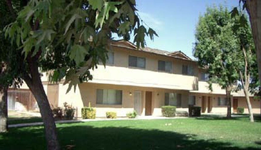 Primary Photo - 11900 Handel Ave