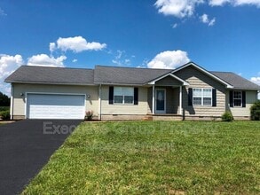 Building Photo - 275 Oxmoor Dr