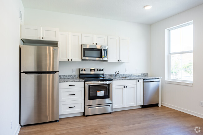 1BR, 1BA - 572SF - Kitchen - 2nd Avenue Rowhomes