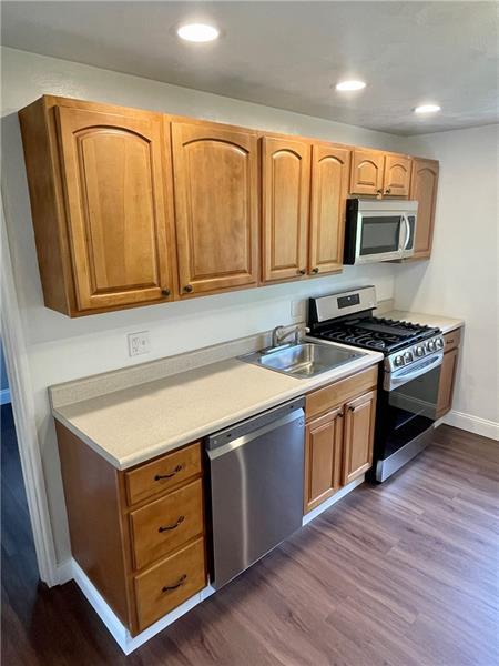 Building Photo - 946 PA-130