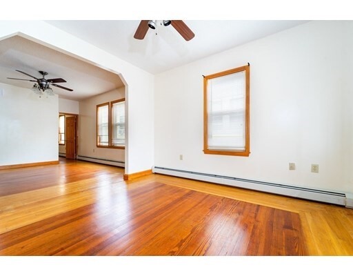 Building Photo - 162 Hadley St