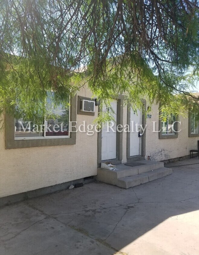 Primary Photo - 1702 W Yuma St