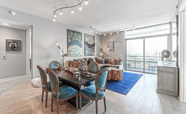 Foto del edificio - High-Rise Complex ** 1-3 Beds