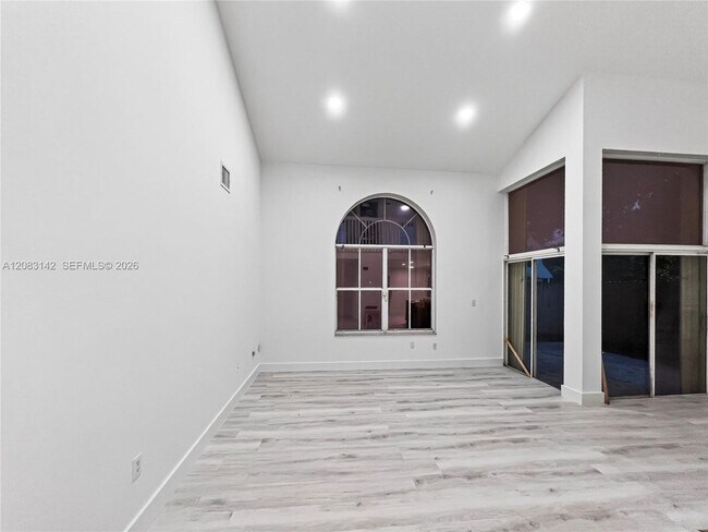 Foto del edificio - 3215 N 36th Ave
